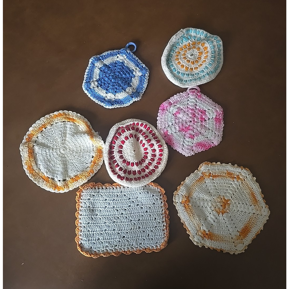 Lot of 7 Vtg Multicolor Crochet Hand Stitched Floral‎ Decor Pot Holders Doilies
